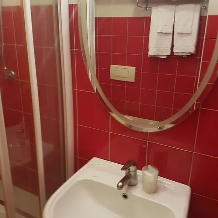 Madama Vigna Hotel 3*